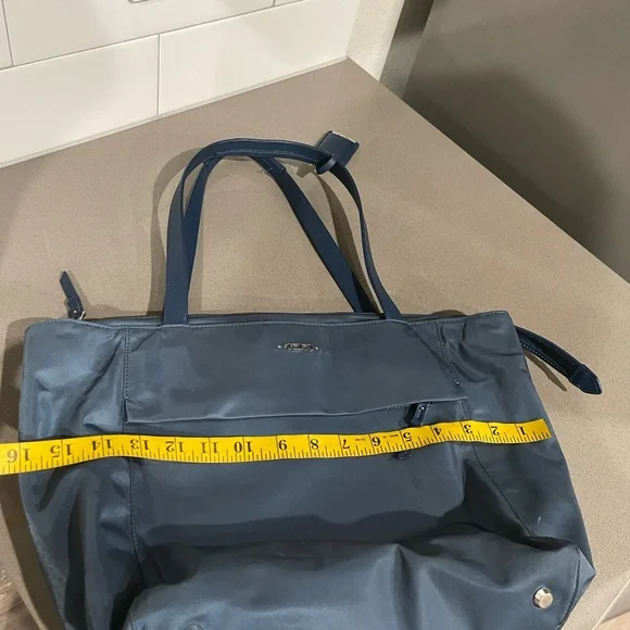 Tumi voyageur nylon tote bag - Picture 6 of 12